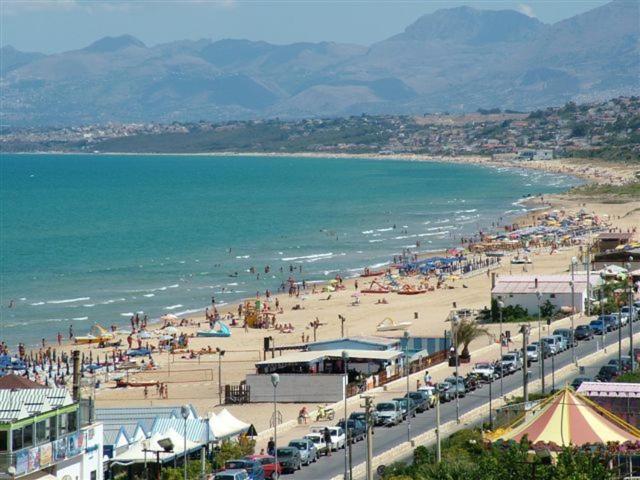 Case Vacanze Nonna Nick Castellammare del Golfo Bagian luar foto