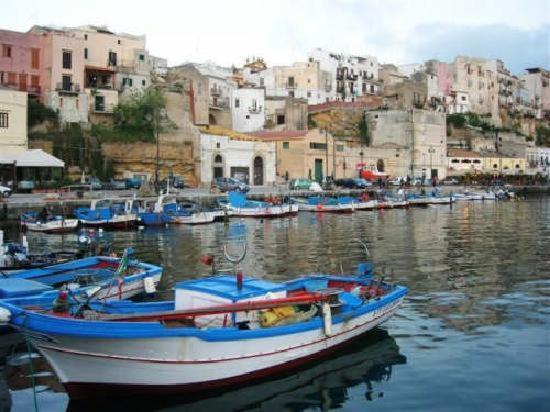 Case Vacanze Nonna Nick Castellammare del Golfo Bagian luar foto